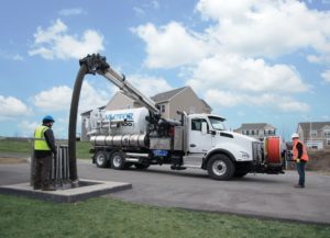 Avloppsstopp och nedspolad kattsand i Brålanda